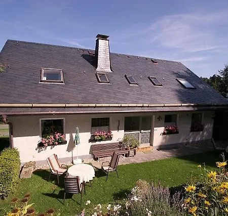 Schubert Apartment *